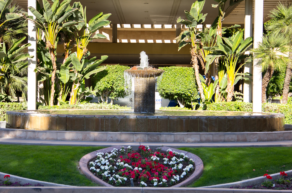 Sheraton Crescent Fountain